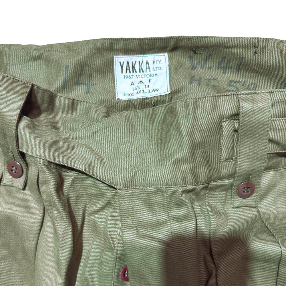 Original Australian Army Jungle Green Vietnam Era Cross Over Trousers - Size 14 - 102cm
