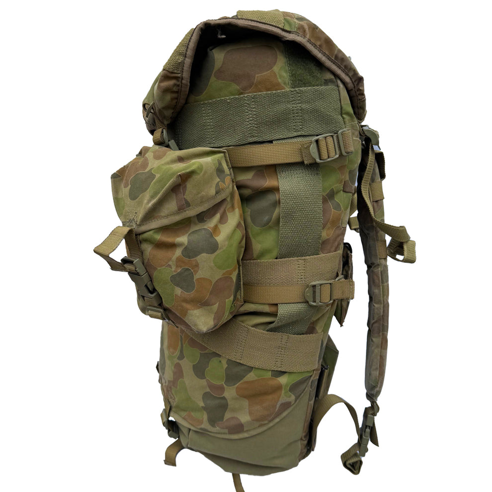 Original Australian Army DPCU SAUSAGE Backpack - Large – The Outdoor ...