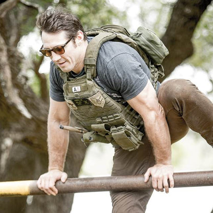 Gerber Strongarm FE Fixed Blade Coyote